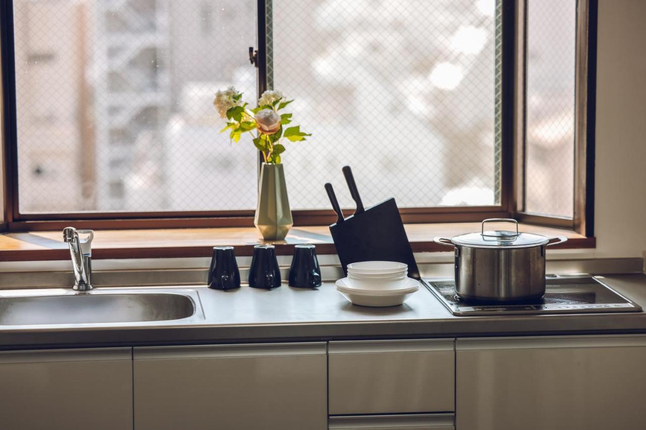 Liberty Palace Apartment1 Осака Екстериор снимка